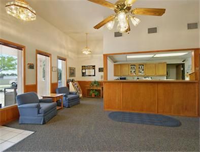 Super 8 Wichita East Kellogg Hotel ภายใน รูปภาพ